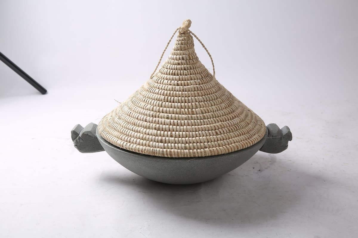 四川石锅串串的麻辣传奇：传统技艺与现代经营的完美融合