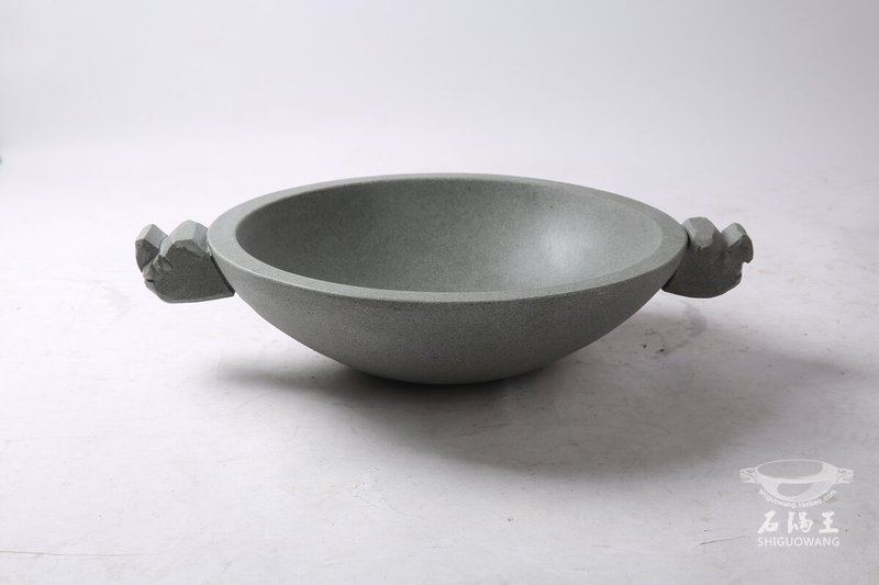 天然石锅近距离细节